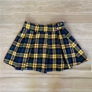 superdown Yellow and Black Plaid Pleated Mini Skirt